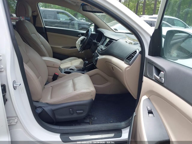 Hyundai TUCSON Limited