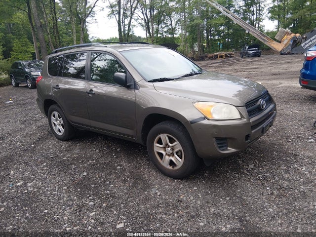 Salvage Toyota RAV4 Image