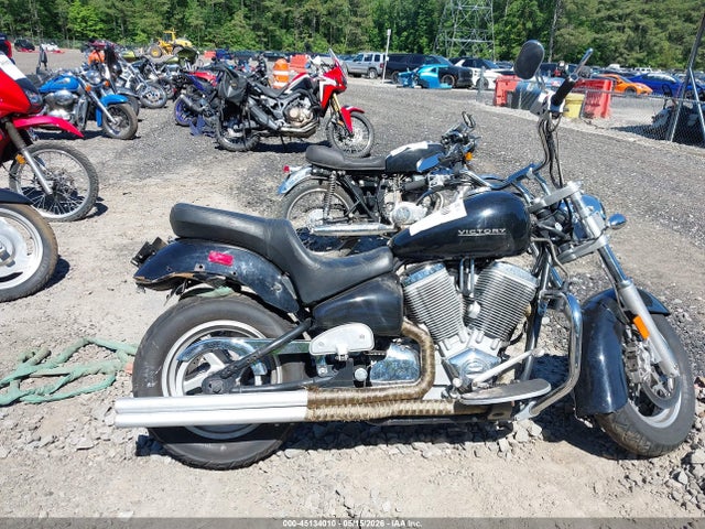 Victory Motorcycles Deluxe Touring