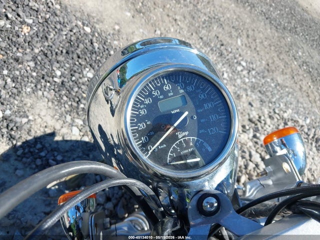Victory Motorcycles Deluxe Touring