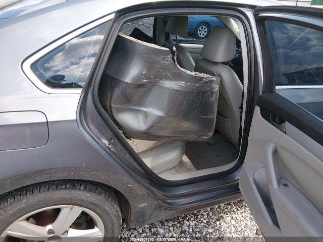 Volkswagen Passat 2.5l Se