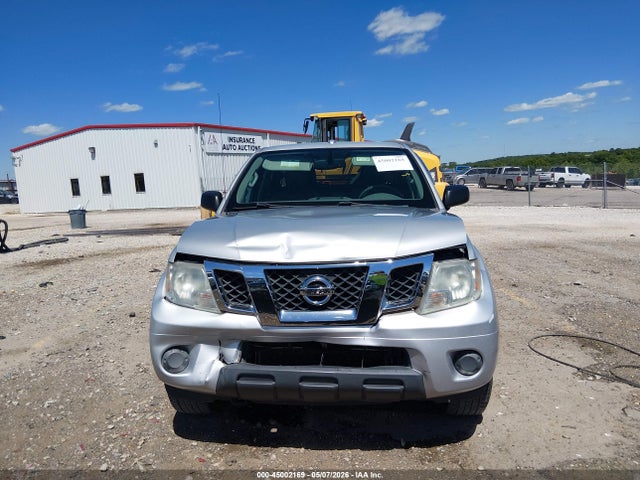 Nissan Frontier Sv