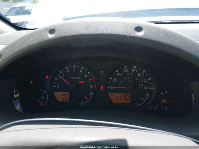 Nissan Frontier Sv