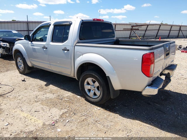 Nissan Frontier Sv