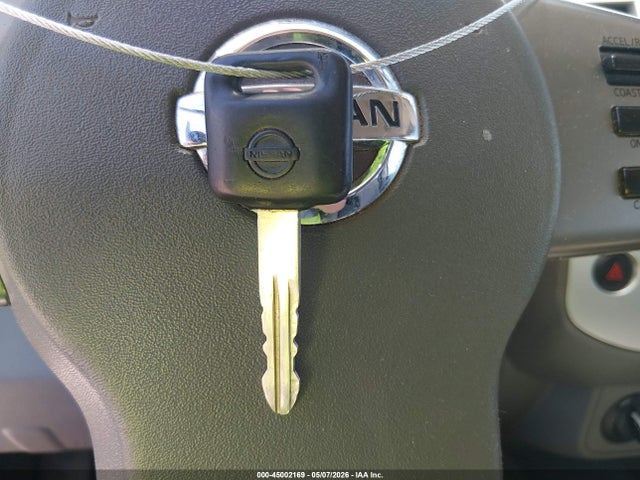 Nissan Frontier Sv