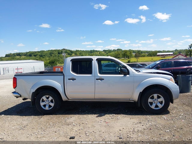 Nissan Frontier Sv