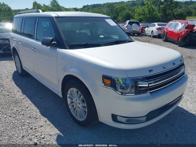 Salvage Ford Flex Image