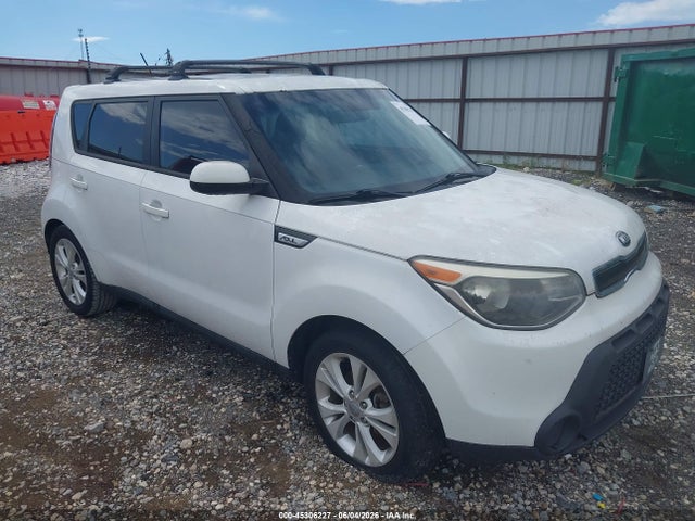 Salvage Kia Soul Image