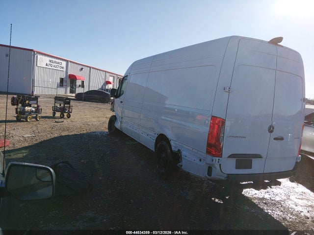 Mercedes-Benz Sprinter 2500 High Roof 4-cyl Diesel Ho