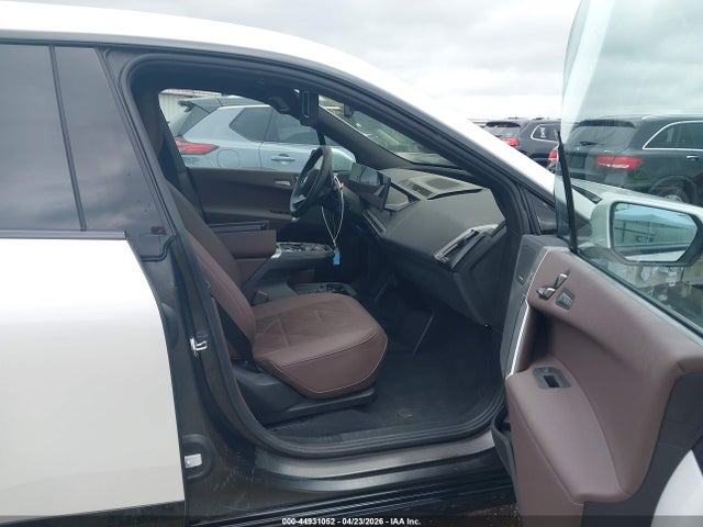 BMW iX Xdrive50