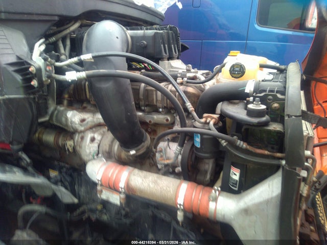 Freightliner New Cascadia 126