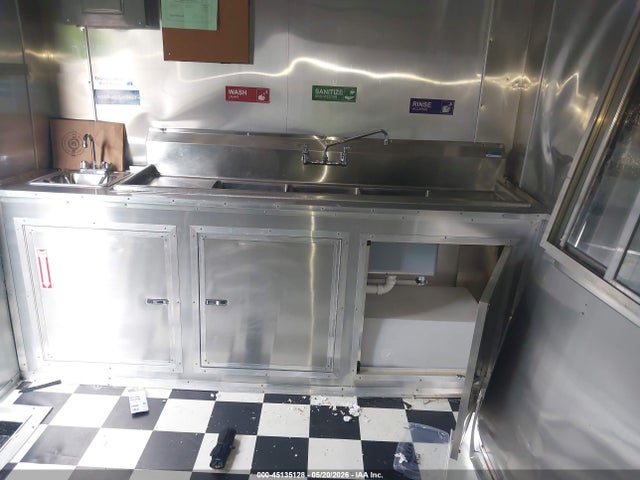 Quality 20 Enclosed Trailer