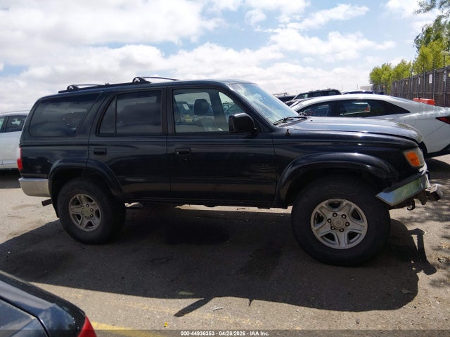 Toyota 4Runner Sr5 V6