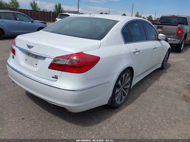 Hyundai Genesis 5.0 R-spec
