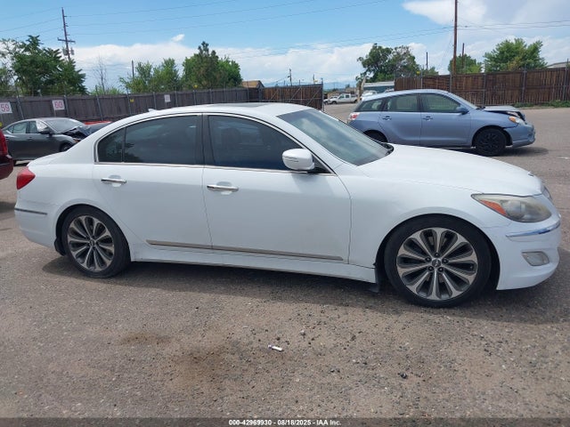 Hyundai Genesis 5.0 R-spec