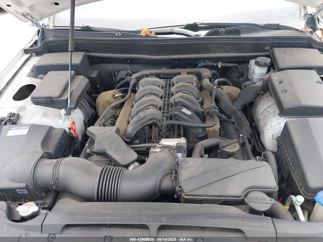 Hyundai Genesis 5.0 R-spec
