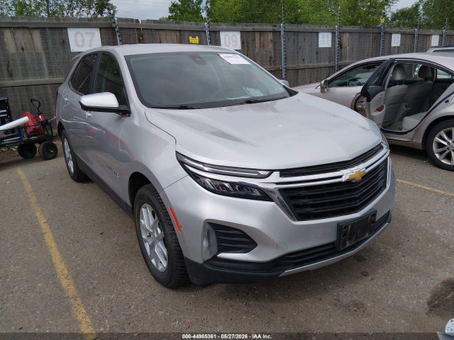 Salvage Chevrolet Equinox Image