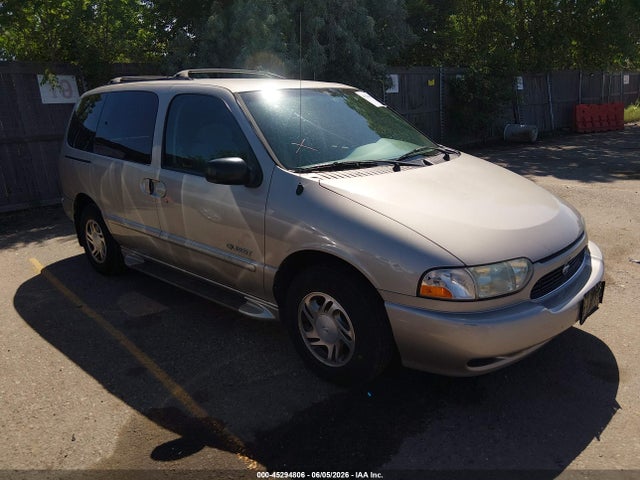 Salvage Nissan Quest Image