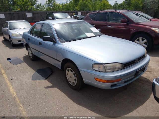 Salvage Toyota Camry Image