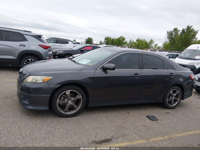 Toyota Camry Se V6