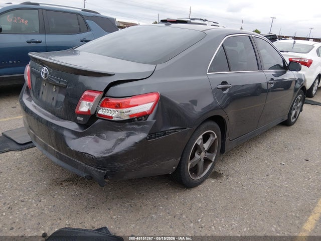 Toyota Camry Se V6