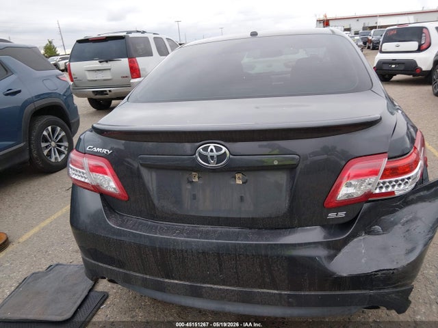 Toyota Camry Se V6