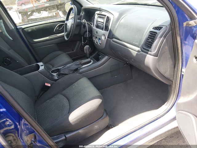 Mazda Tribute S