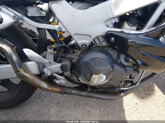 Honda Vtr1000 F