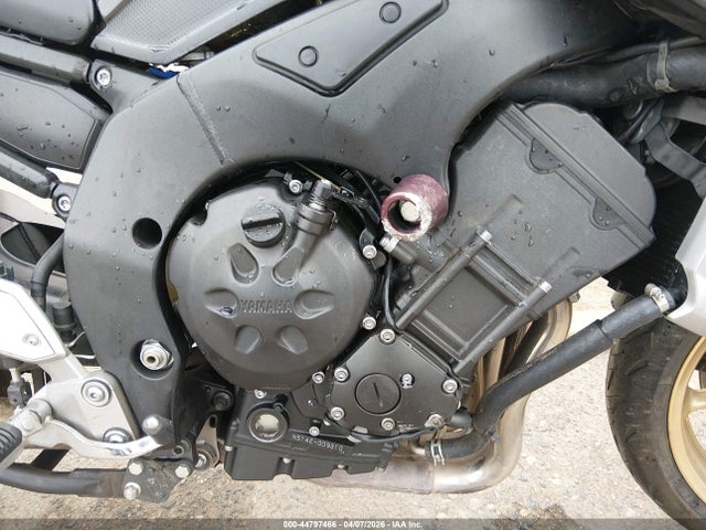 Yamaha Fz1 S