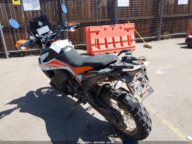 KTM 790 Adventure R