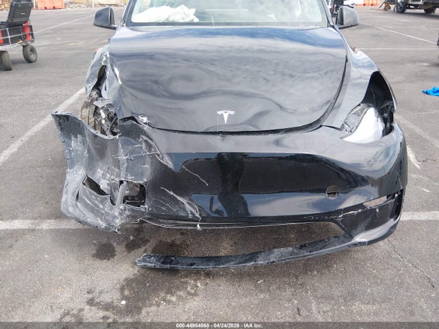 Tesla Model Y Rwd
