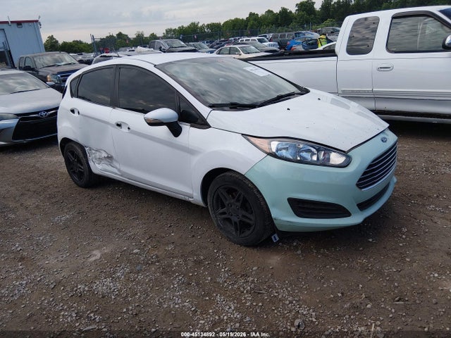 Salvage Ford Fiesta Image