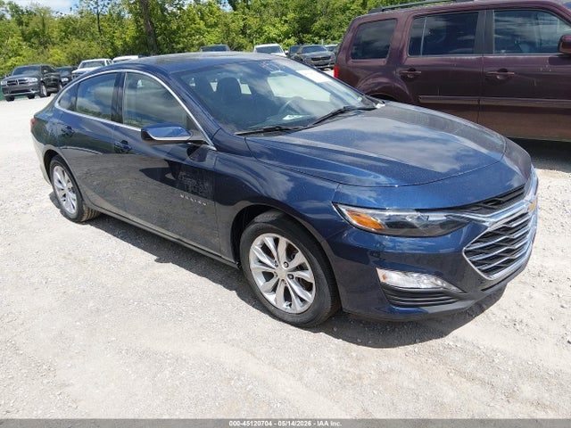 Salvage Chevrolet Malibu Image