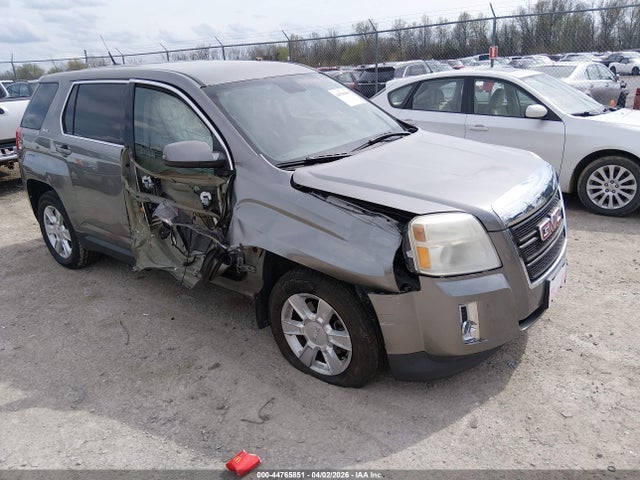 Salvage GMC Terrain Image