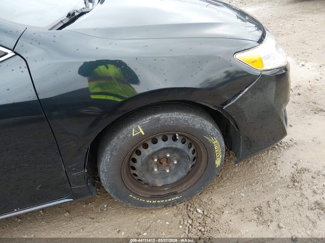 Toyota Camry Le