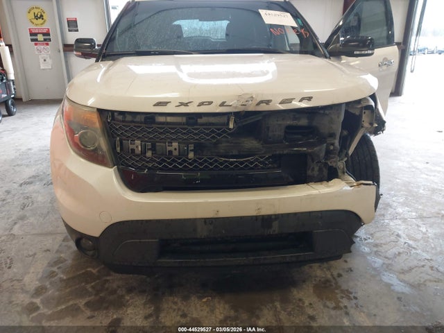 Ford Explorer Sport