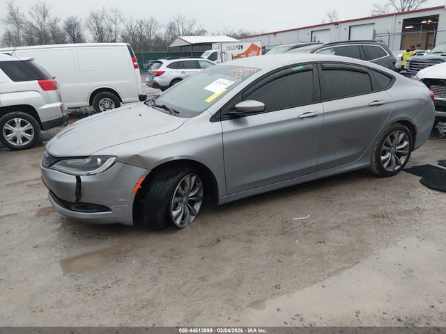 Chrysler 200 S