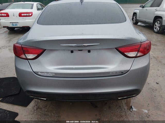 Chrysler 200 S