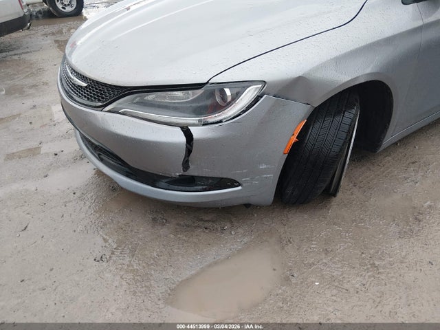 Chrysler 200 S