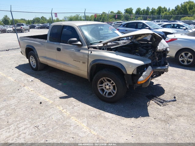 Salvage Dodge Dakota Image
