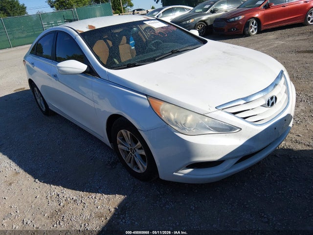 Salvage Hyundai SONATA Image