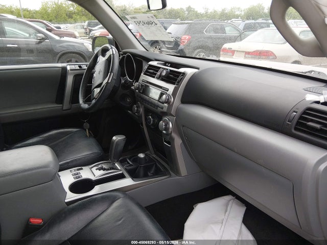 Toyota 4Runner Sr5 V6