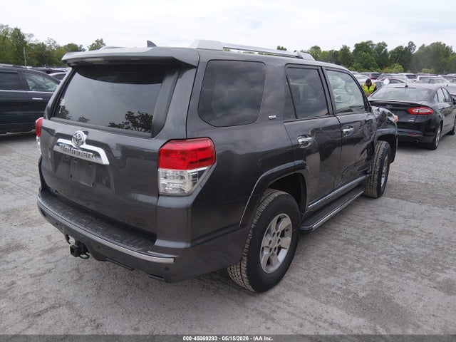 Toyota 4Runner Sr5 V6