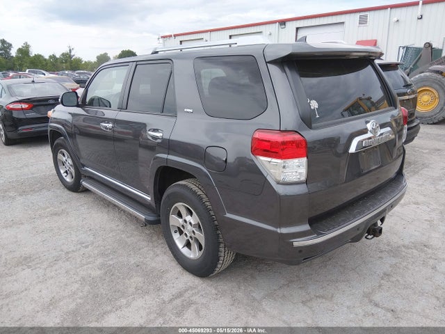 Toyota 4Runner Sr5 V6