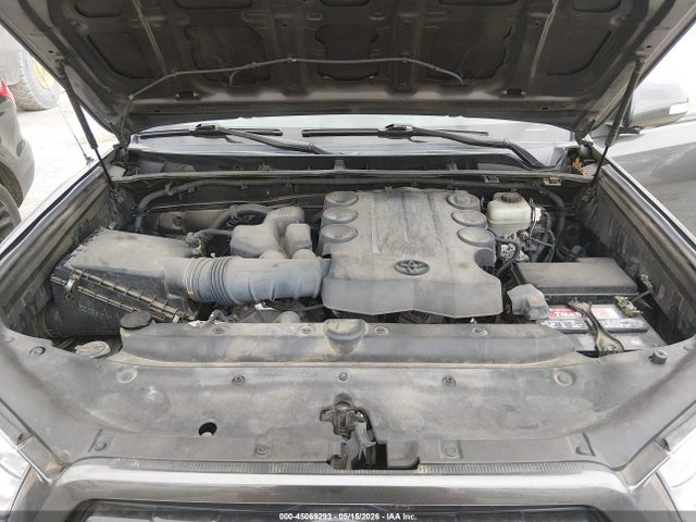 Toyota 4Runner Sr5 V6