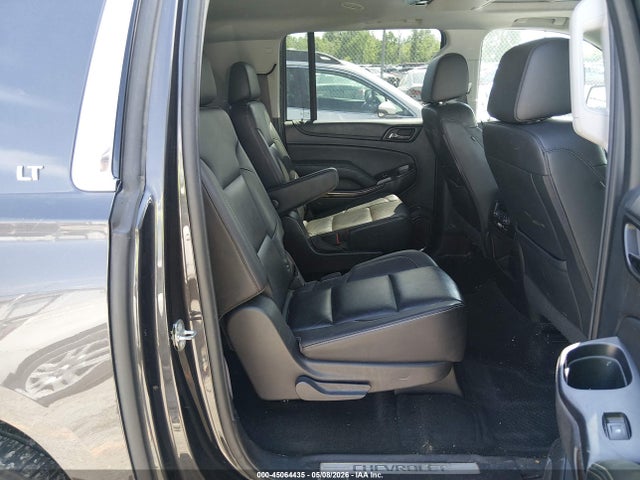 Chevrolet Suburban Lt