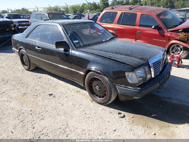 Salvage Mercedes-Benz 300 Image
