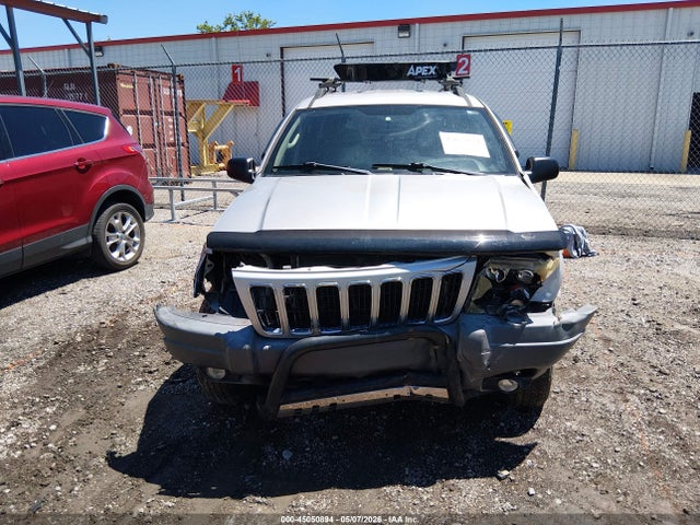 Jeep Grand Cherokee Laredo