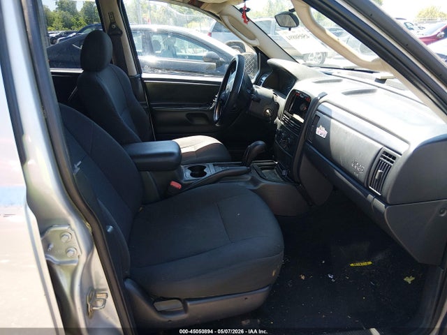 Jeep Grand Cherokee Laredo