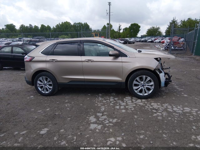 Ford Edge Titanium
